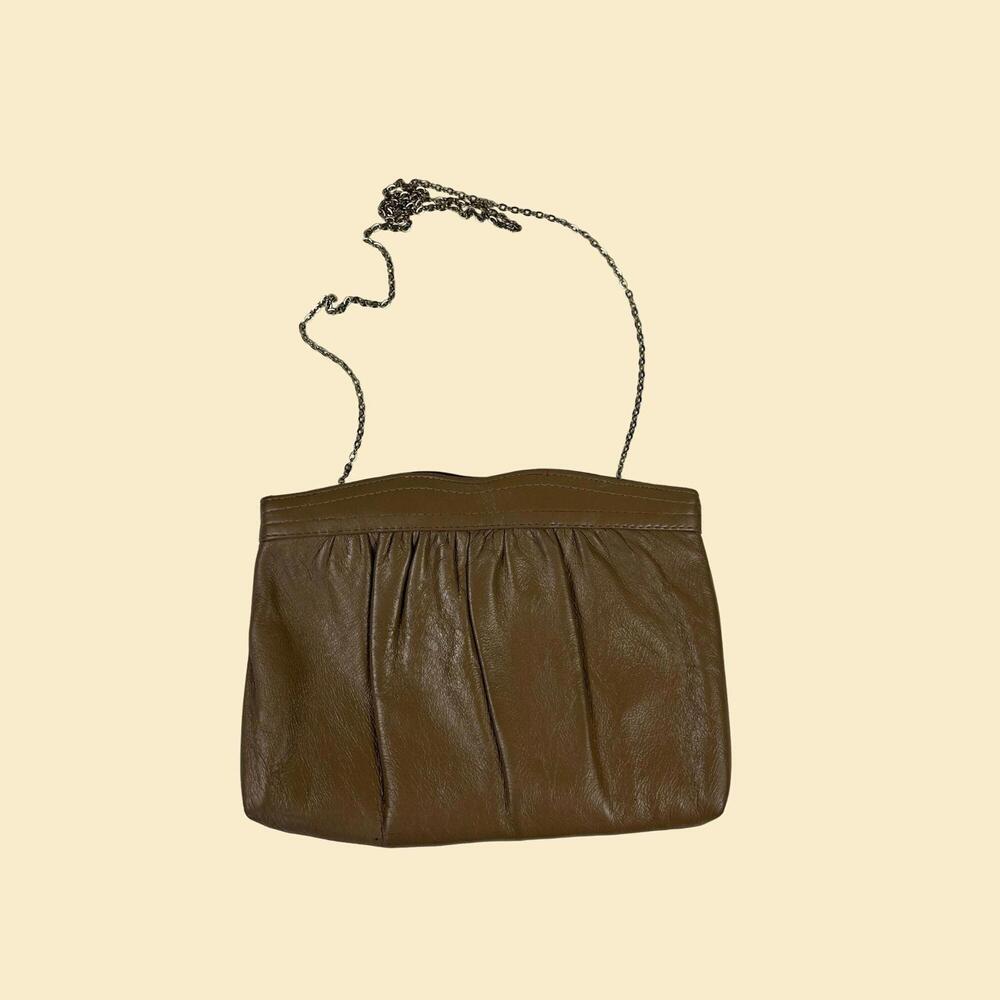 Vintage 70s leather handbag, vintage brown frame opening chainlink shoulder bag